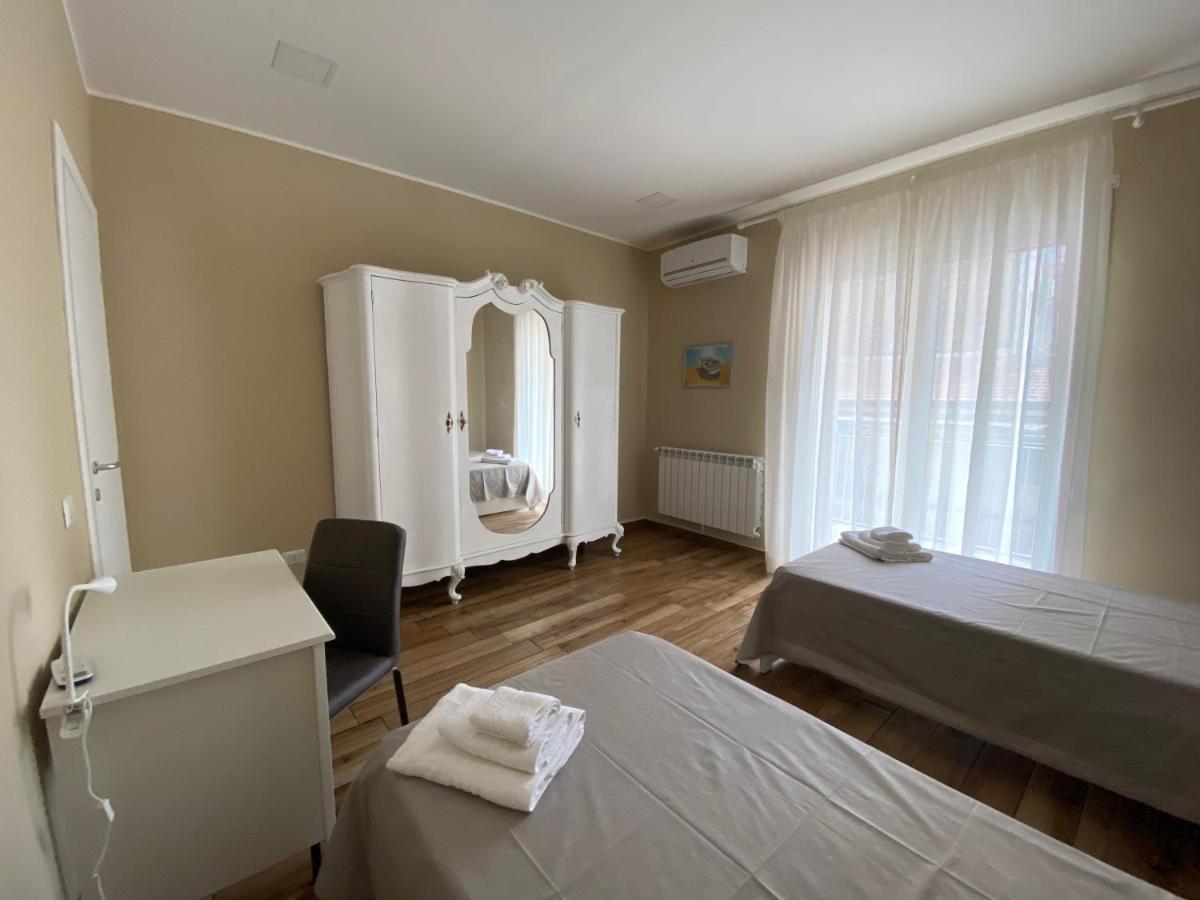 Violet House. Villa Катания Екстериор снимка